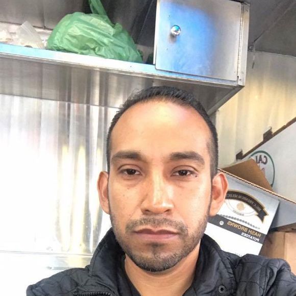 Meet your Posher, Manuel - Picture 1 of 1